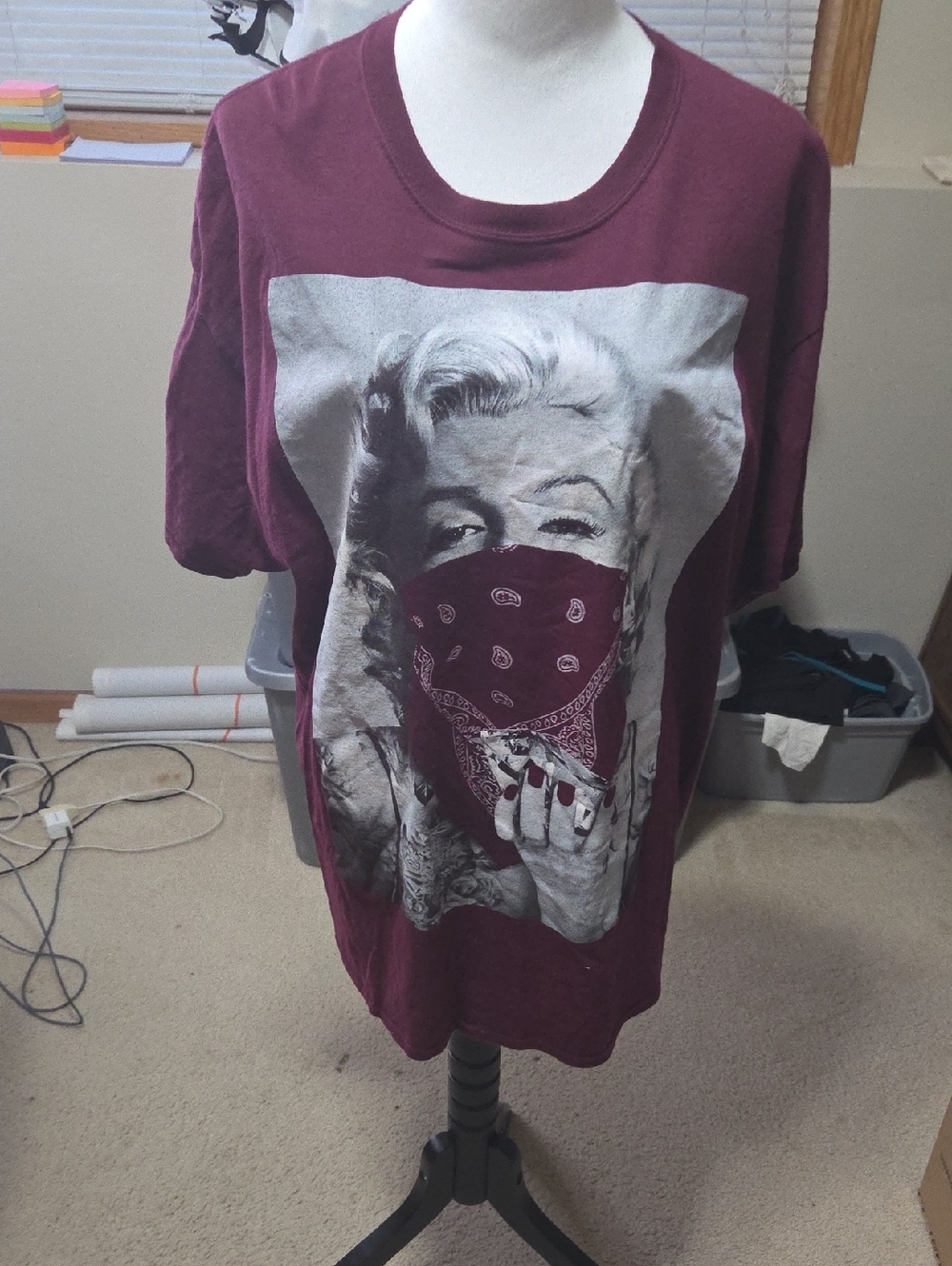 Marilyn Bandana Tee in Burgundy